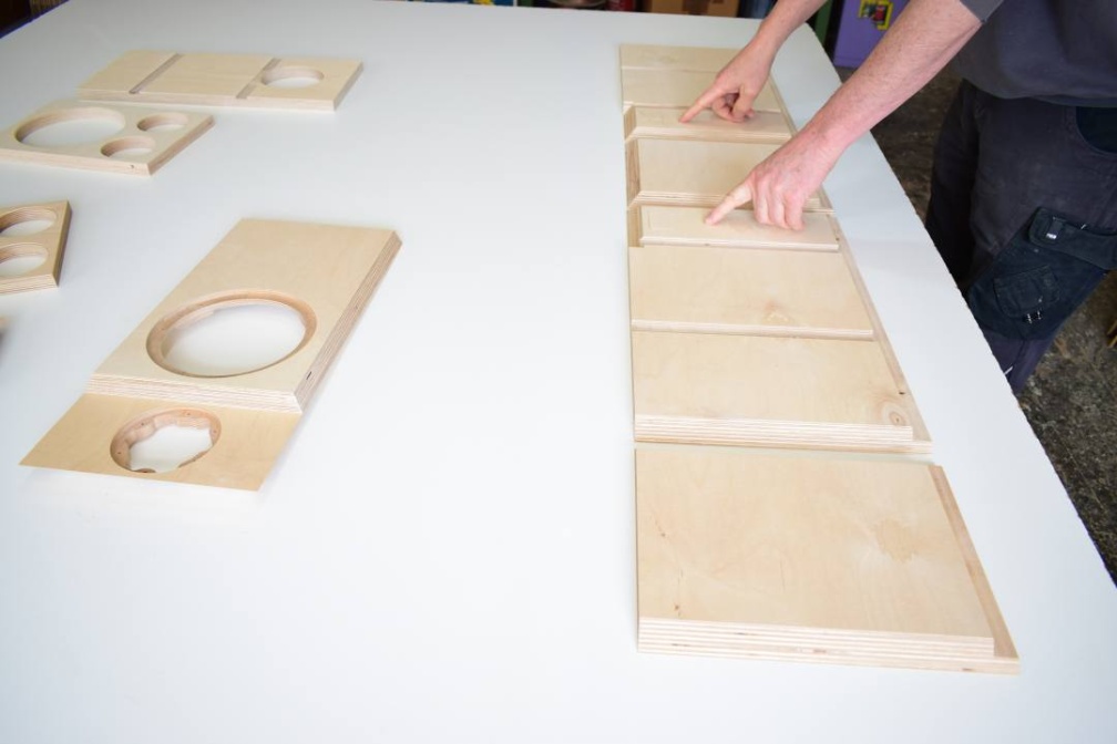 Illuminator 71 - 006